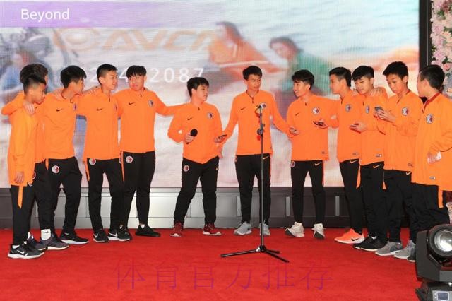 民族才艺亮相青运会大连赛区联欢会 180人大联欢尽显青春活力